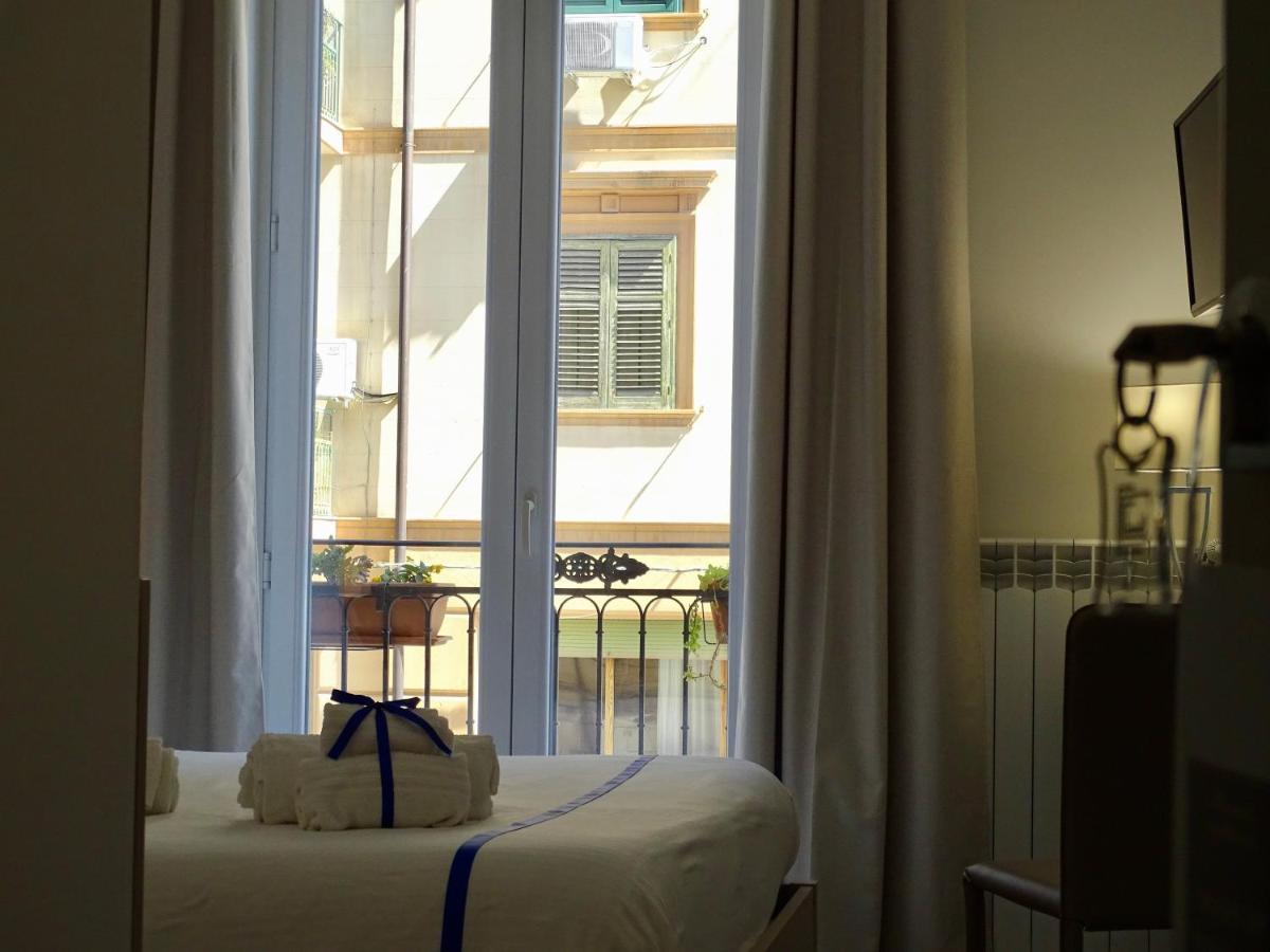 Le Quattro Stagioni - Rooms & Suites Palermo Exterior foto