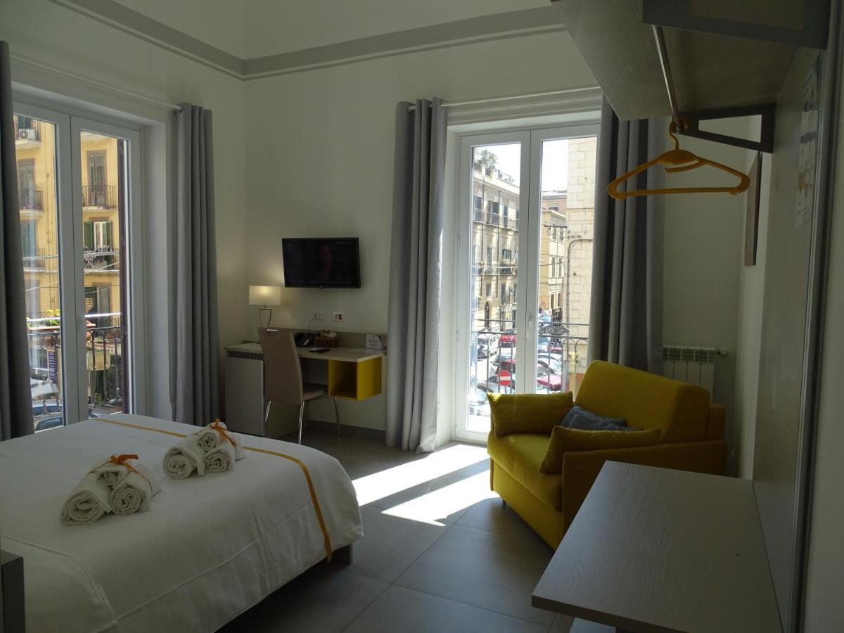 Le Quattro Stagioni - Rooms & Suites Palermo Exterior foto